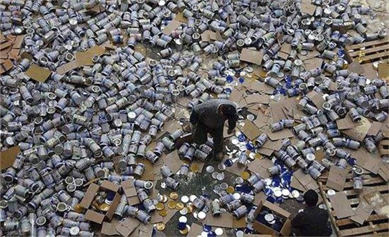 事实上，奶粉届的&ldquo;毒奶粉&rdquo;事件就没有消停过。